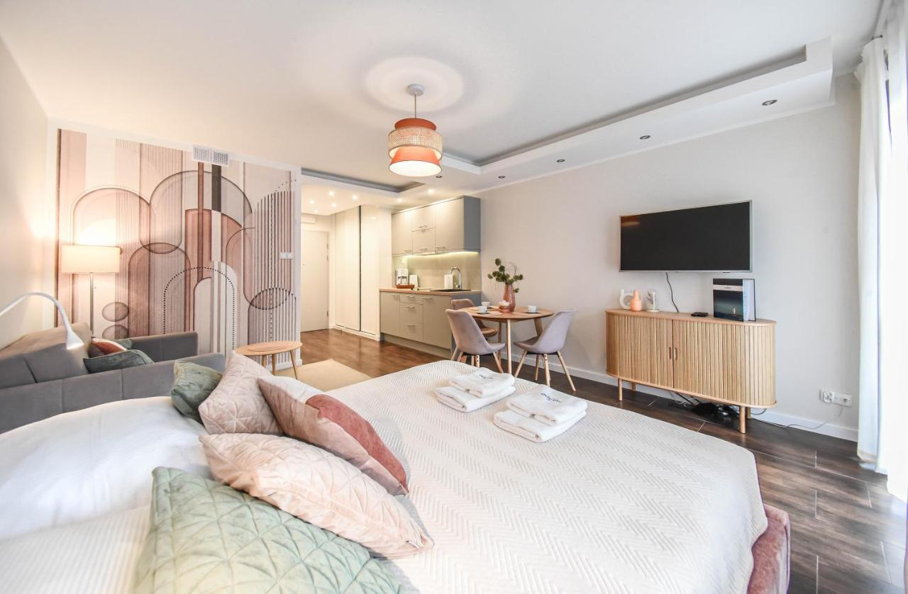 Apartamenty Na Wyspie - Villa Park - Parking Свиноуйсьце Экстерьер фото