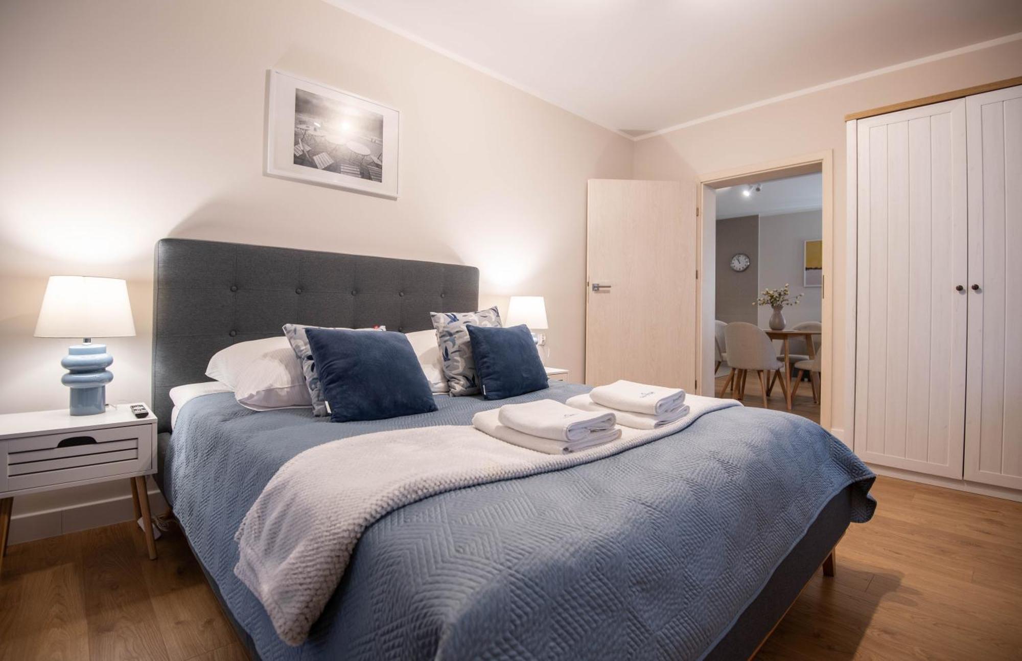 Apartamenty Na Wyspie - Villa Park - Parking Свиноуйсьце Экстерьер фото