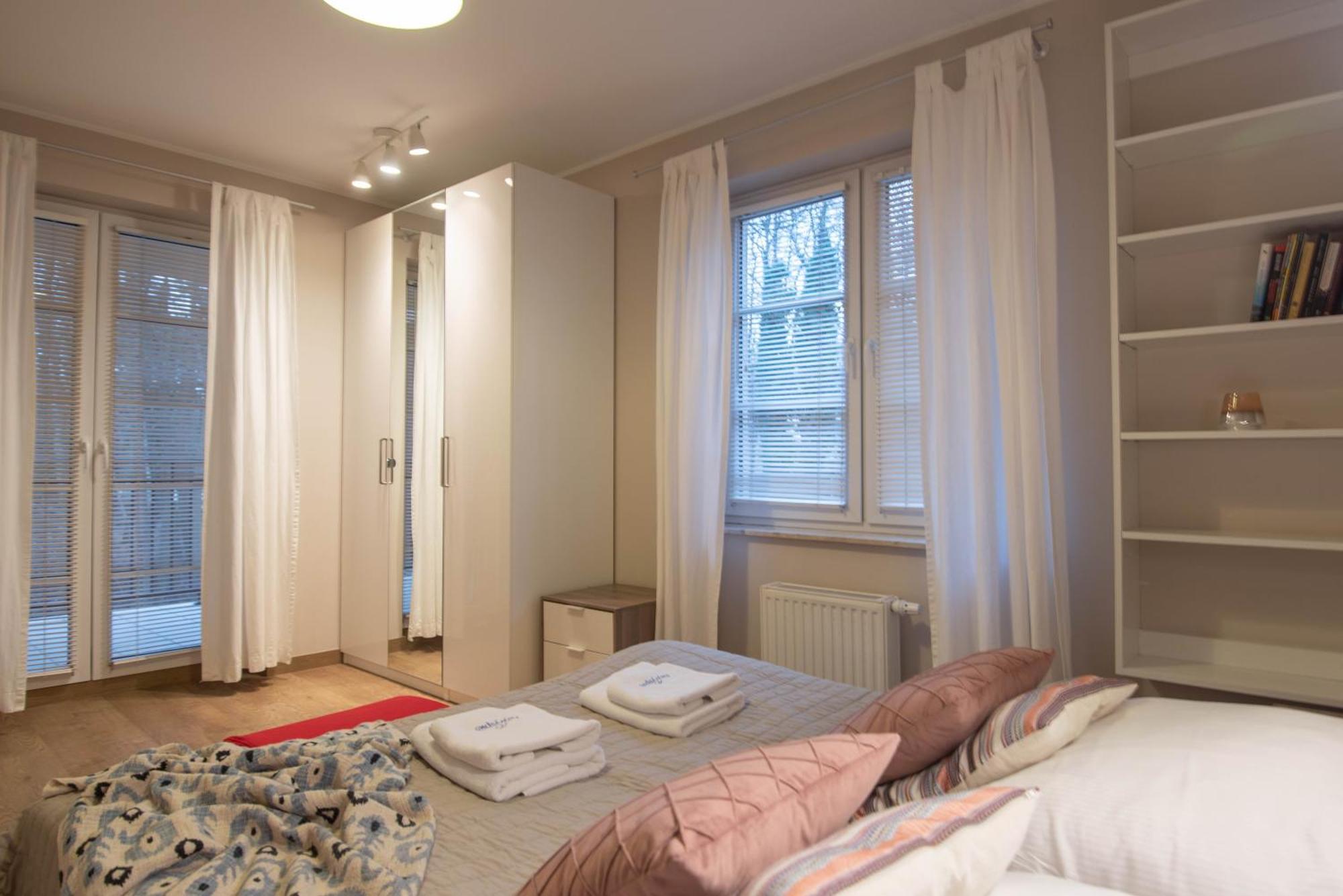 Apartamenty Na Wyspie - Villa Park - Parking Свиноуйсьце Экстерьер фото